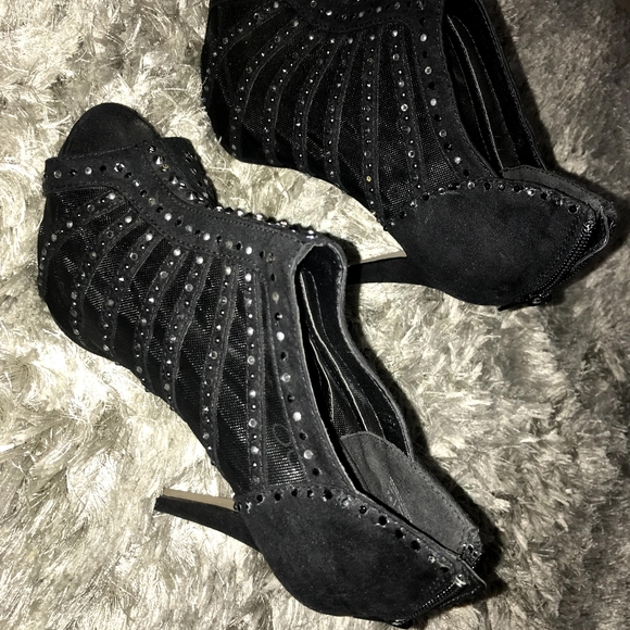 Aldo Size 7.5 Heels - Picture 2 of 3